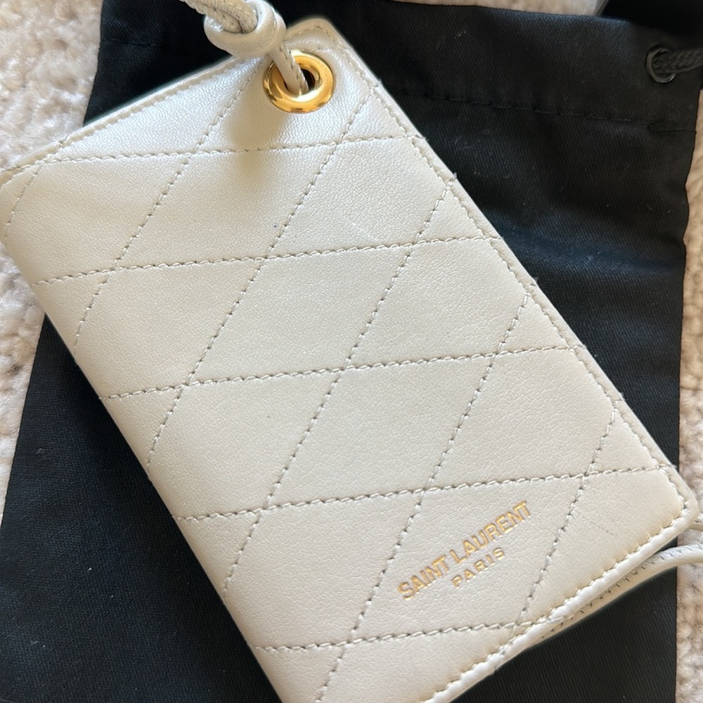 SAINT LAURENT FLIP CARD CASE IN QUILTED LAMBSKIN
